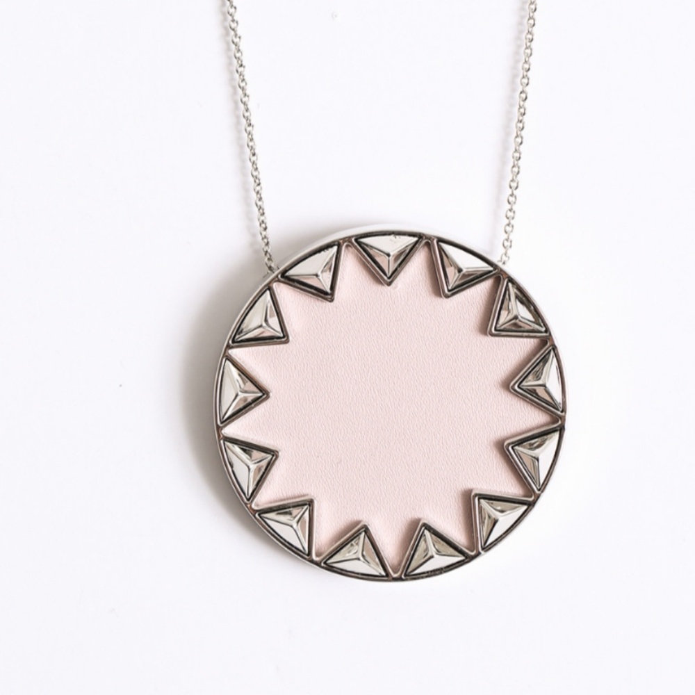 House of Harlow Pink Sunburst Necklace NWT
